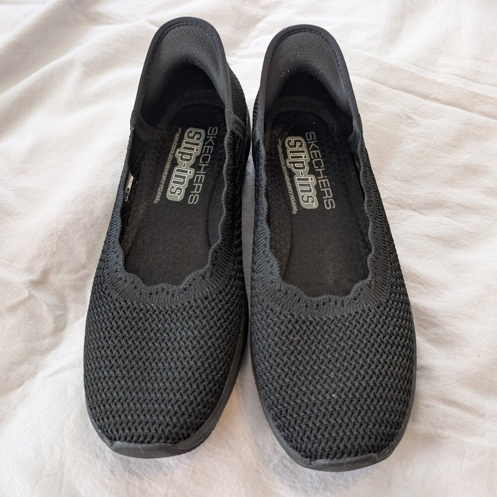 black women's 7 Skechers Cleo Swift slip-ins flats